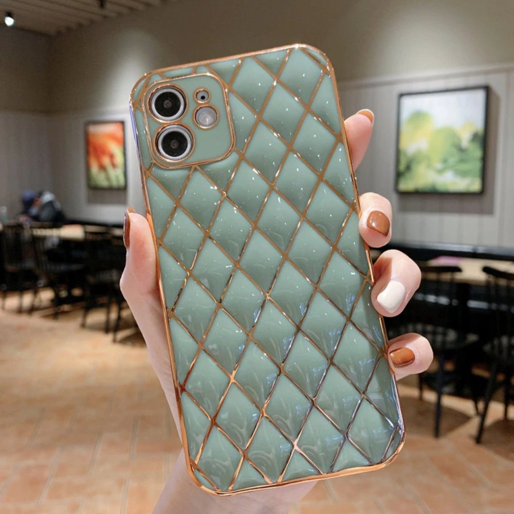 NEW iPhone 13/Pro/Max Luxury Electroplate Soft iPhone case - Picture 1 of 7